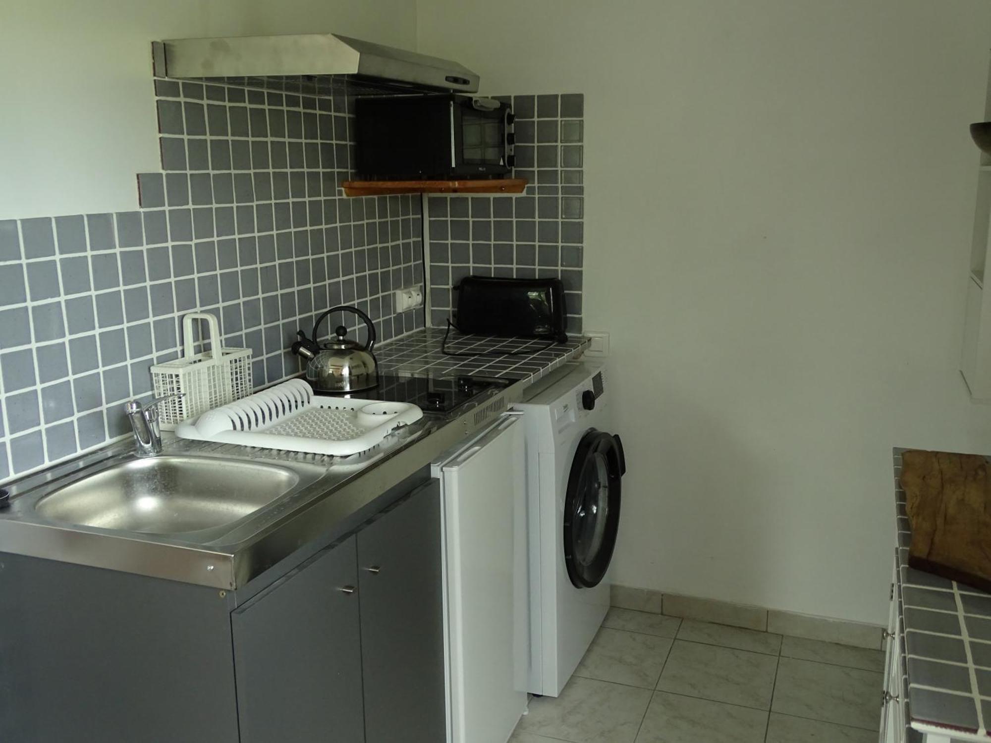 Chambre D'Hotes Independante Avec Kitchenette Saint-Victor-de-Malcap エクステリア 写真